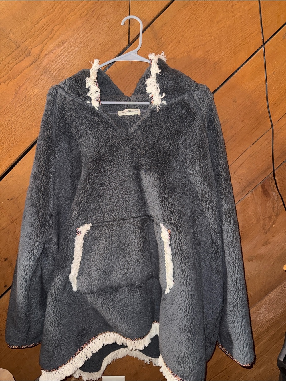 NATURAL LIFE Charcoal Gray Sherpa Hooded Poncho with Cream Fringe